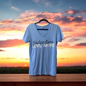 Jerico Shirt ‘Judge Less Love More’